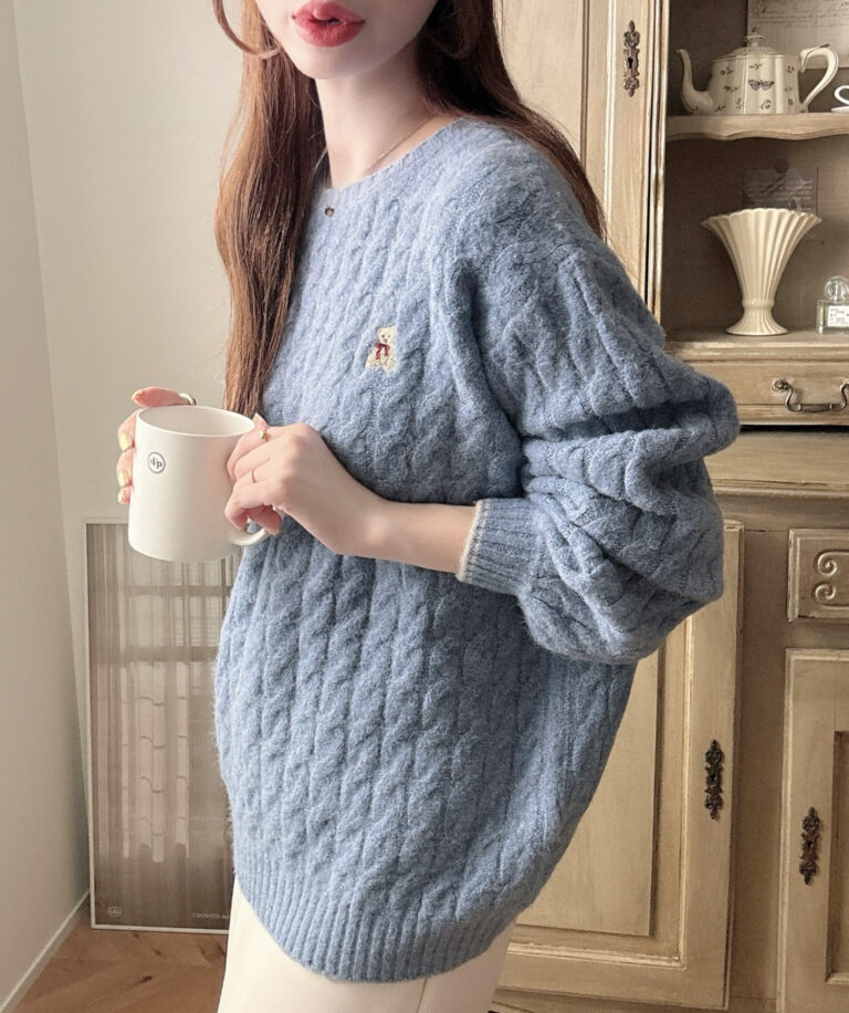 着丈が選べる】くま刺繍ケーブルニット | Meiru(メイル)｜公式LOOKBOOK