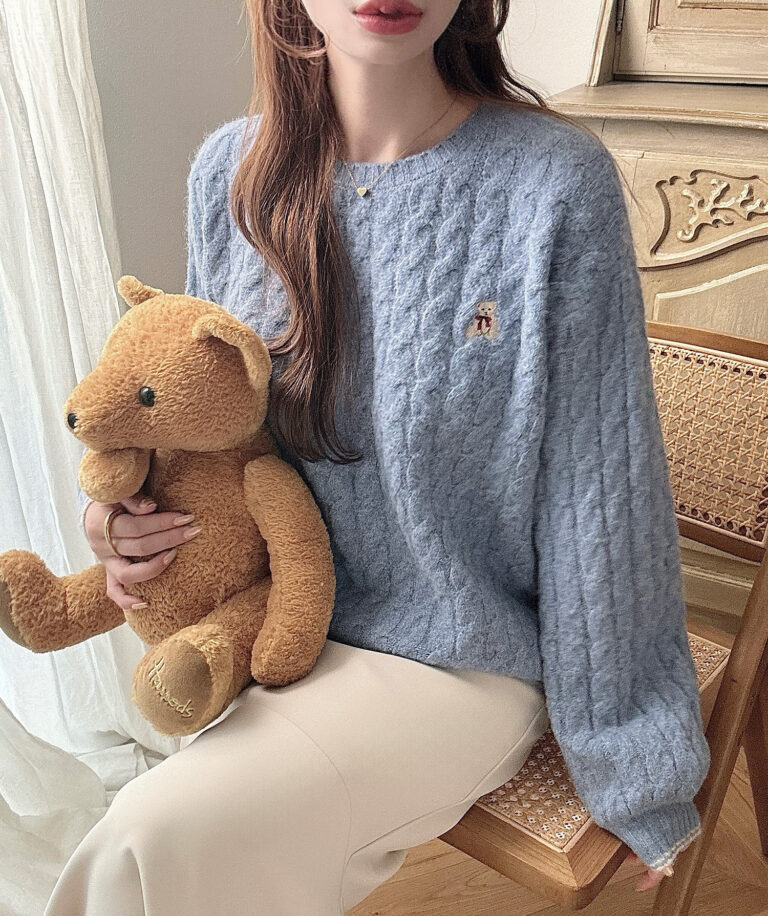 着丈が選べる】くま刺繍ケーブルニット | Meiru(メイル)｜公式LOOKBOOK