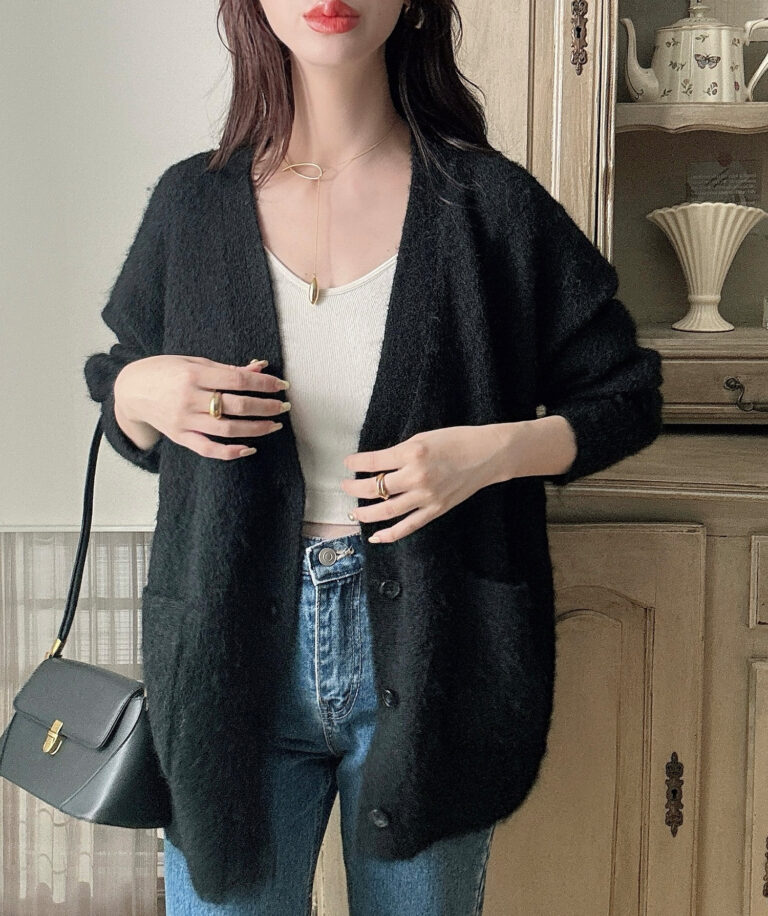 Vネックシャギーニットカーディガン【軽量】 | Meiru(メイル)｜公式