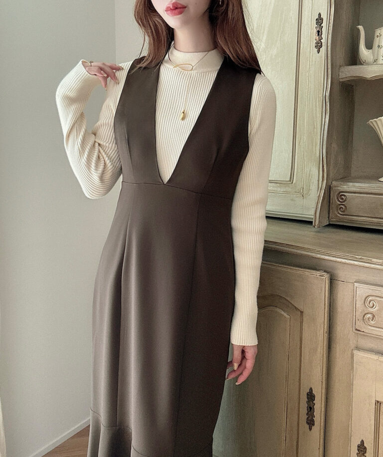 深Vネックジャンパーマーメイドスカート | Meiru(メイル)｜公式LOOKBOOK