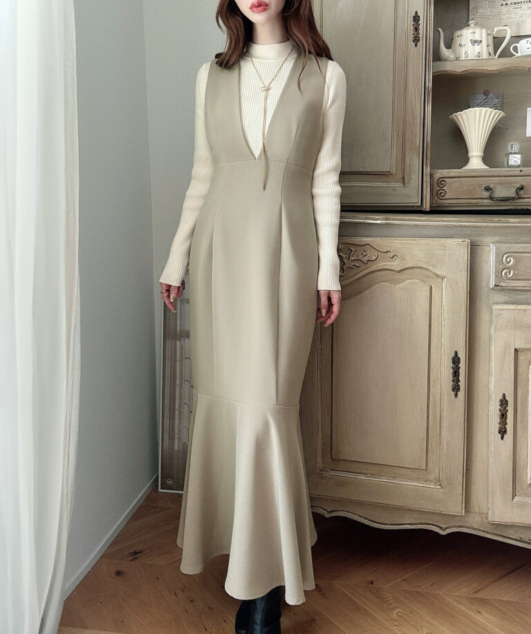 深Vネックジャンパーマーメイドスカート | Meiru(メイル)｜公式LOOKBOOK